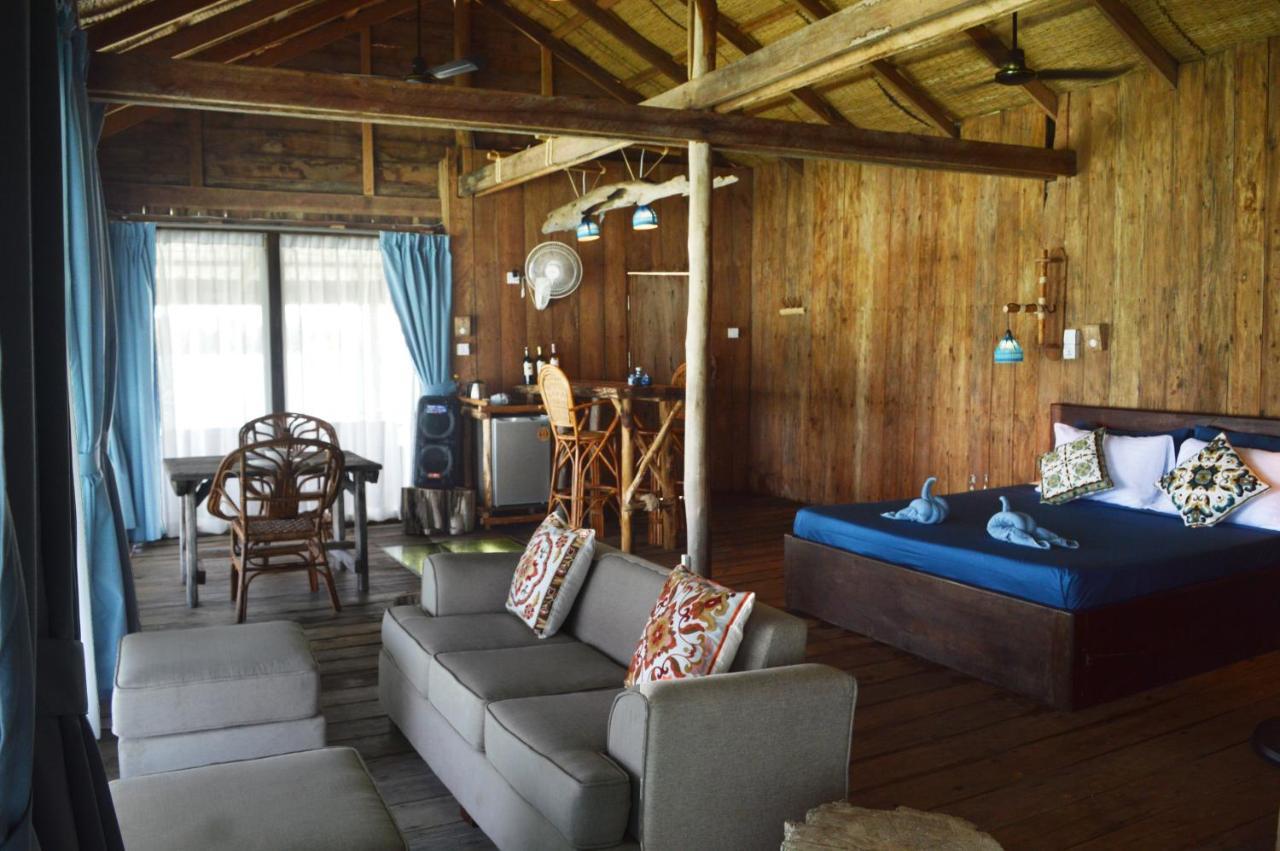 Salacia'S Suite Prek Svay Village Bagian luar foto